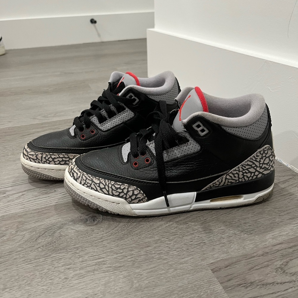 Air Jordan 3 Retro OG 'Black Cement' 2018